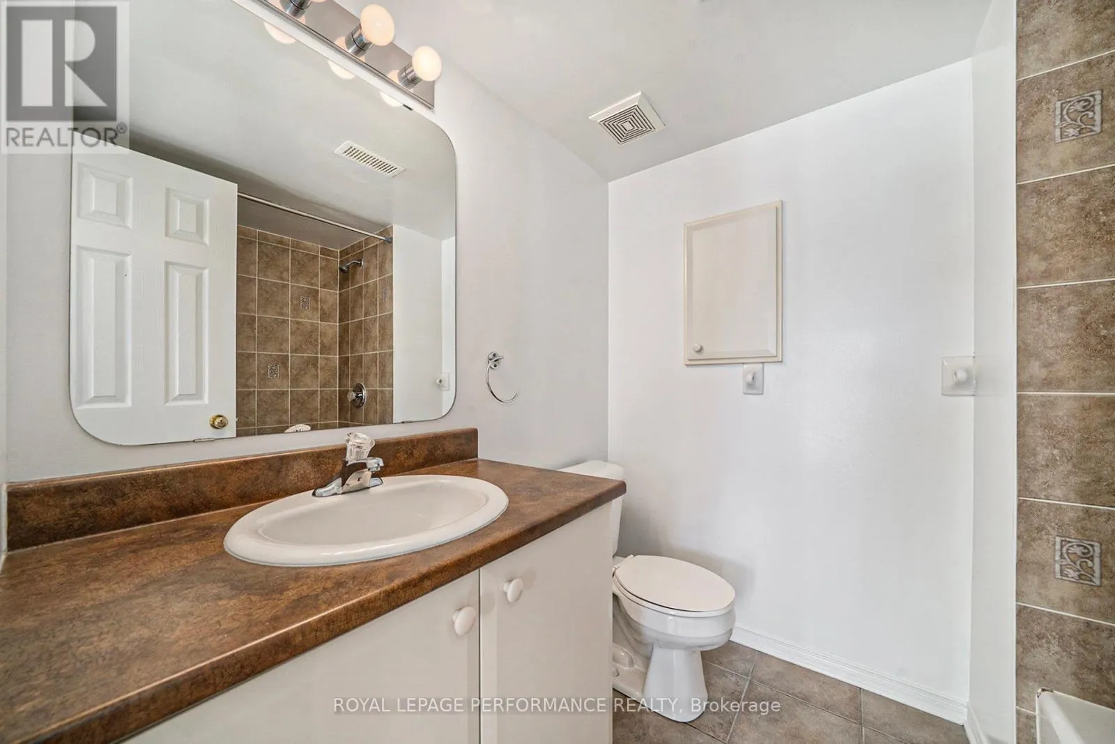 52 - 130 BERRIGAN DRIVE