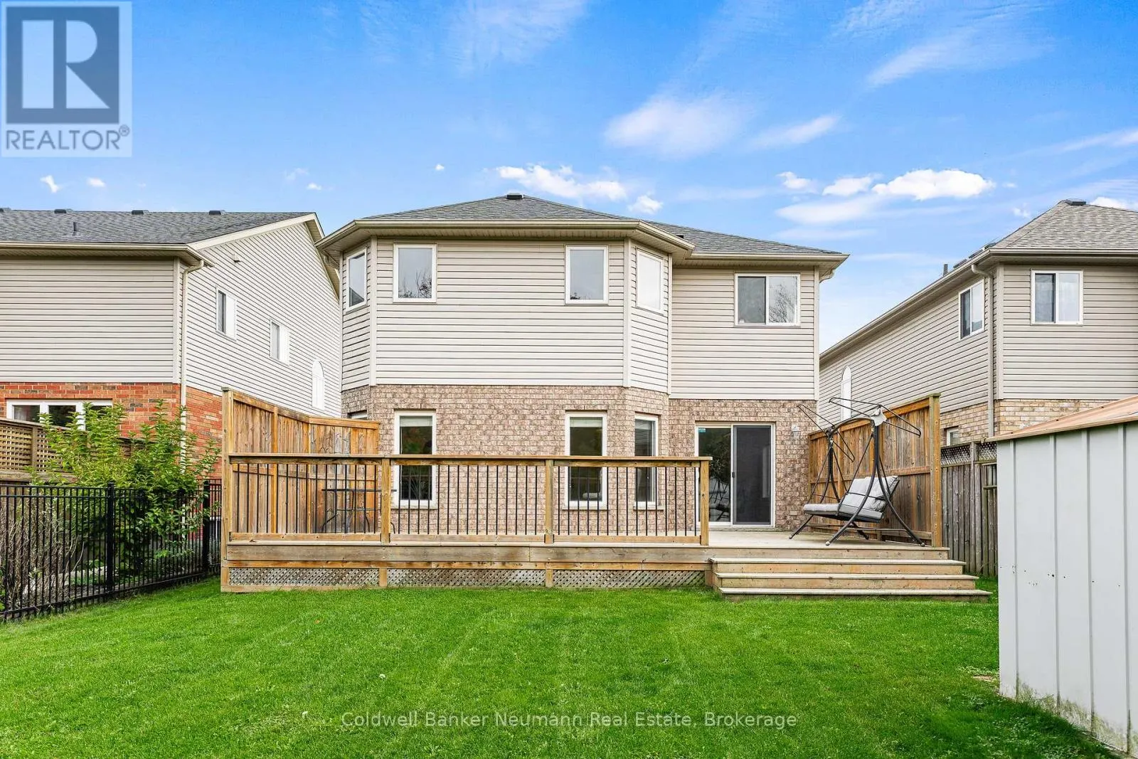 42 MCARTHUR DRIVE
