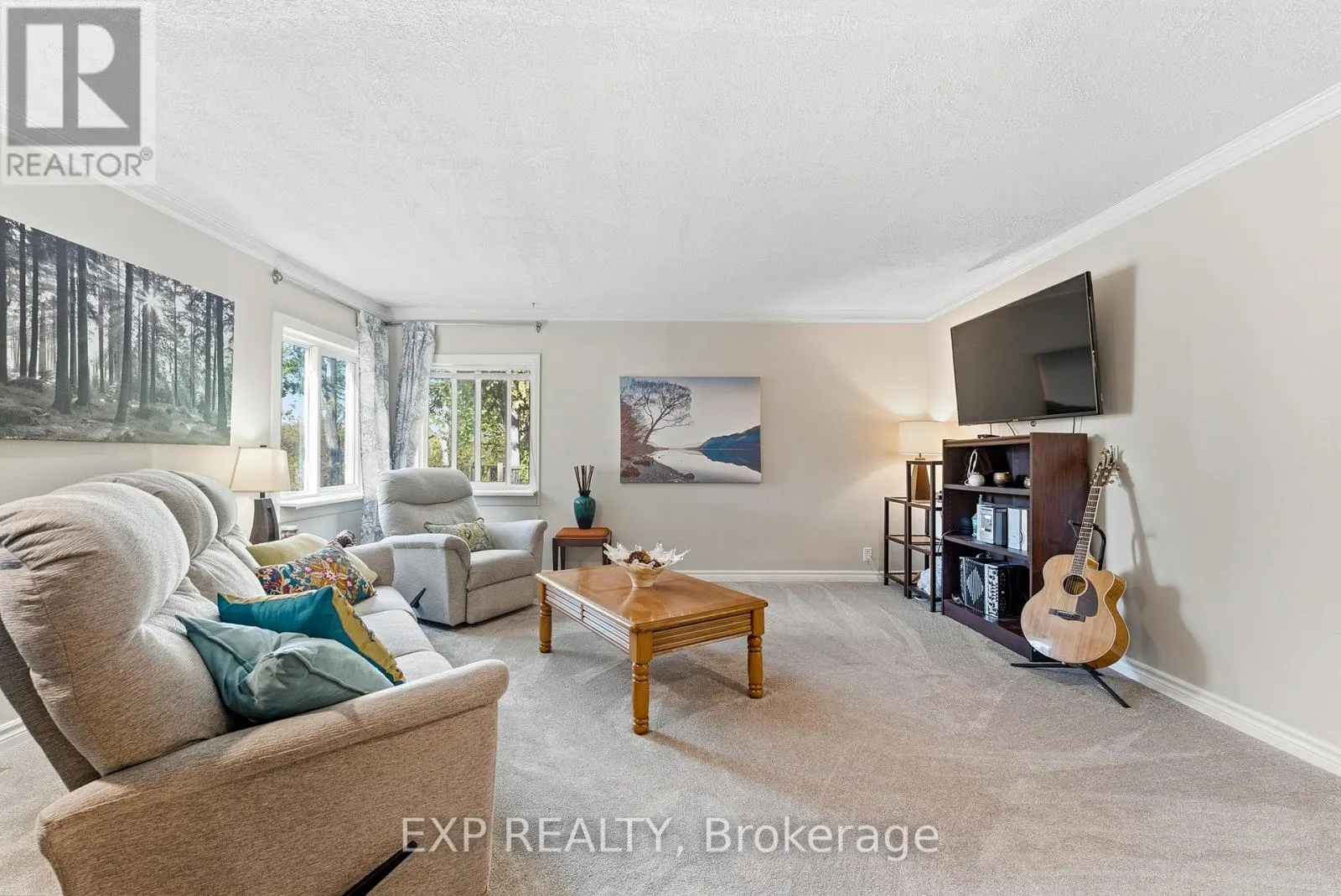 587 SCUTTLEHOLE ROAD