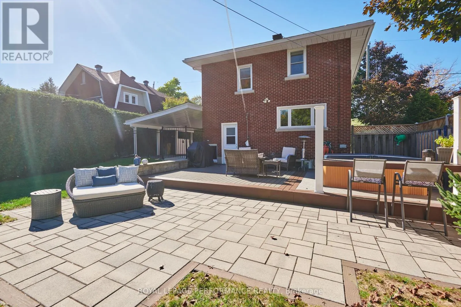 2239 WEBSTER AVENUE