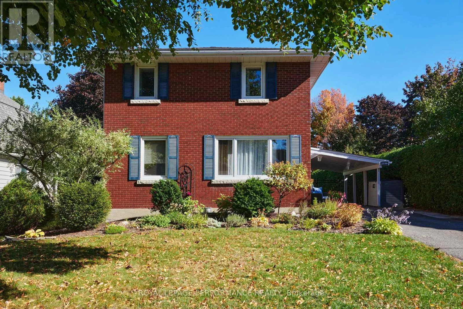 2239 WEBSTER AVENUE