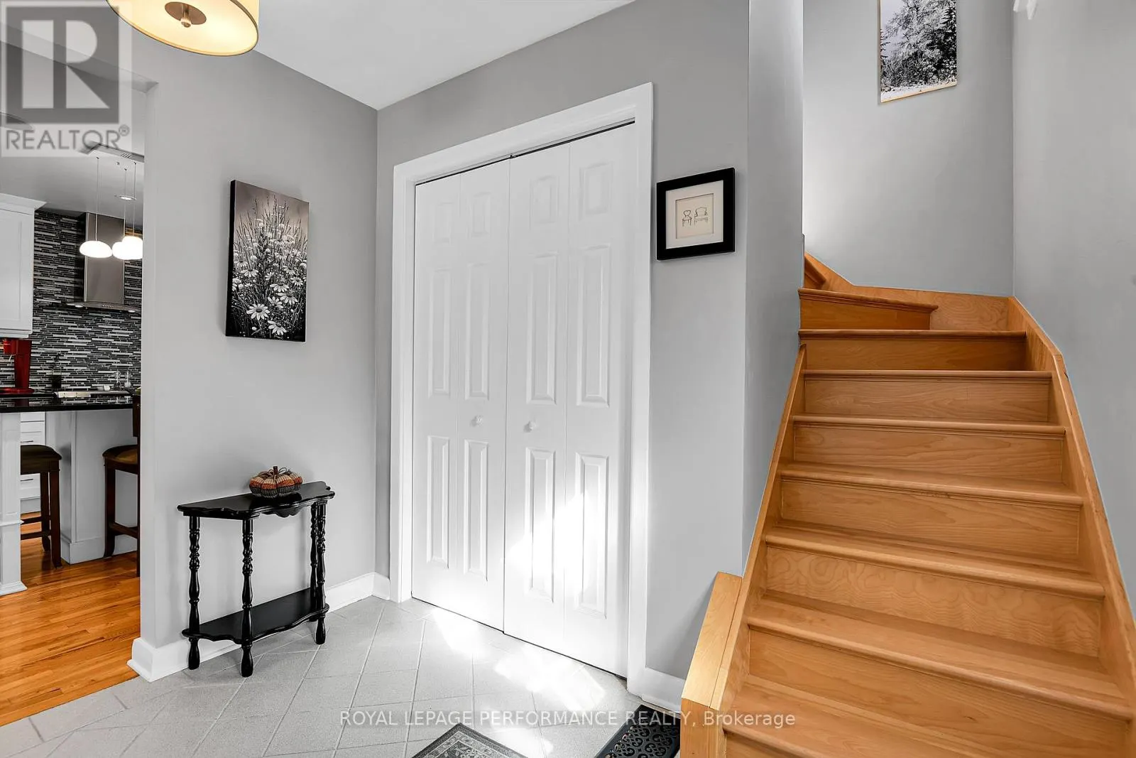 2239 WEBSTER AVENUE