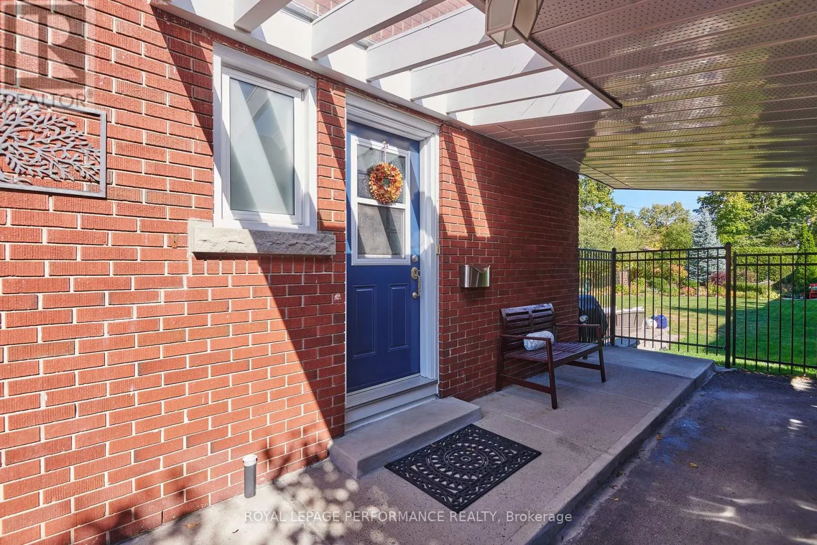 2239 WEBSTER AVENUE