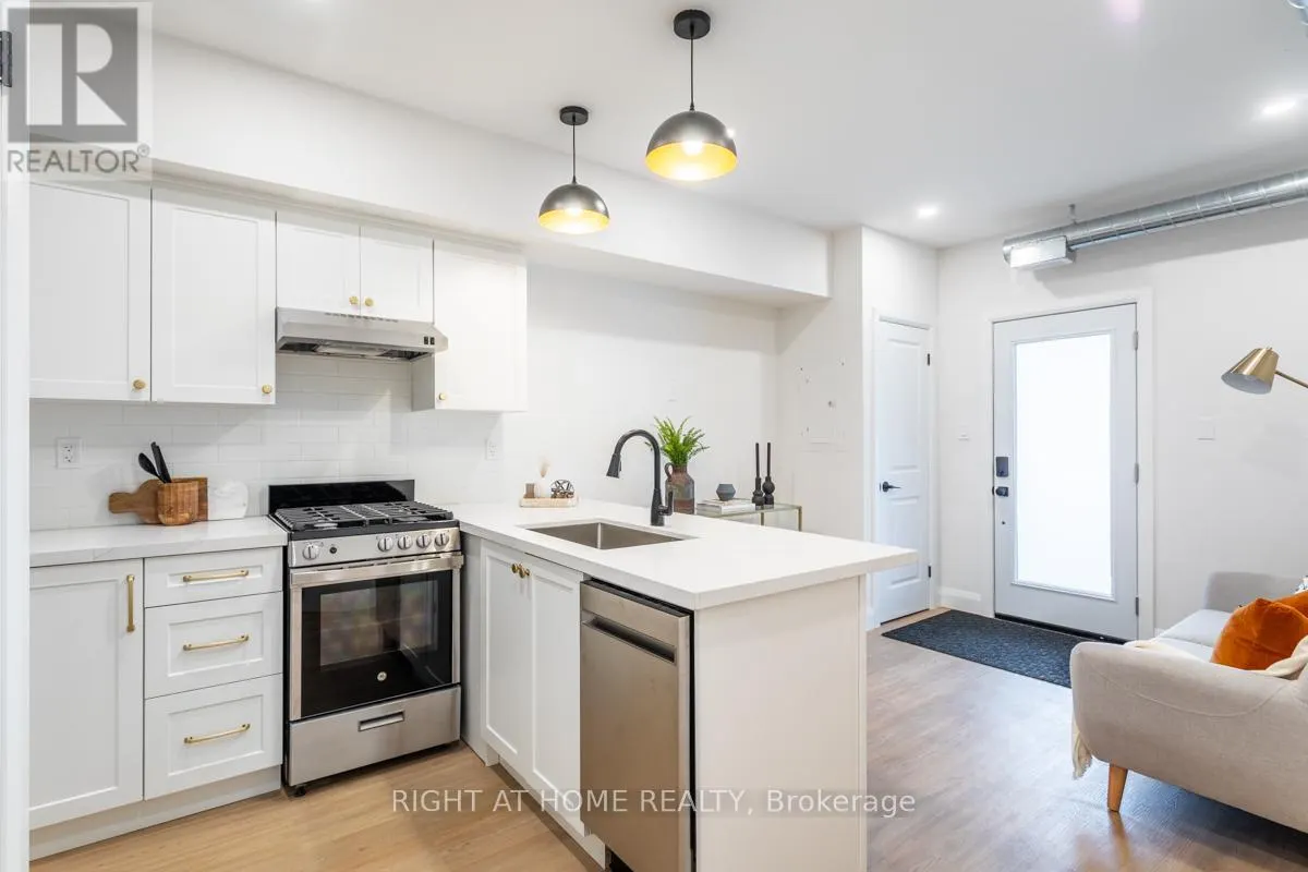 1 - 115 CATHARINE STREET N