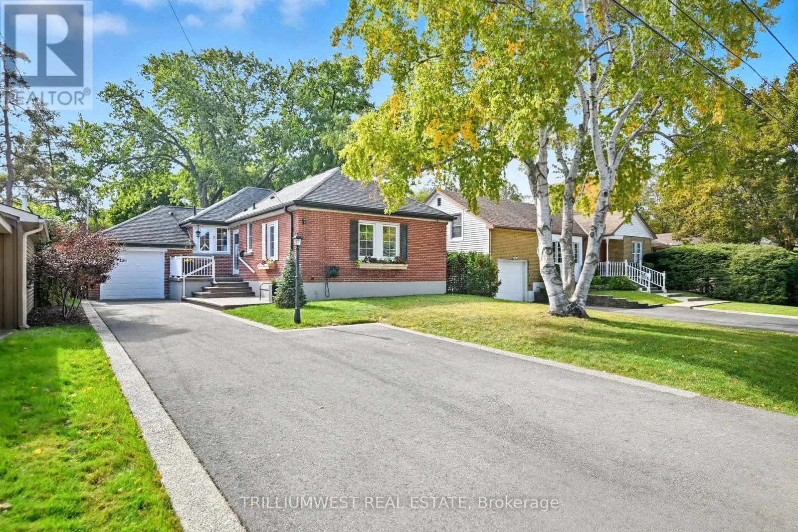 7 AVALON AVENUE