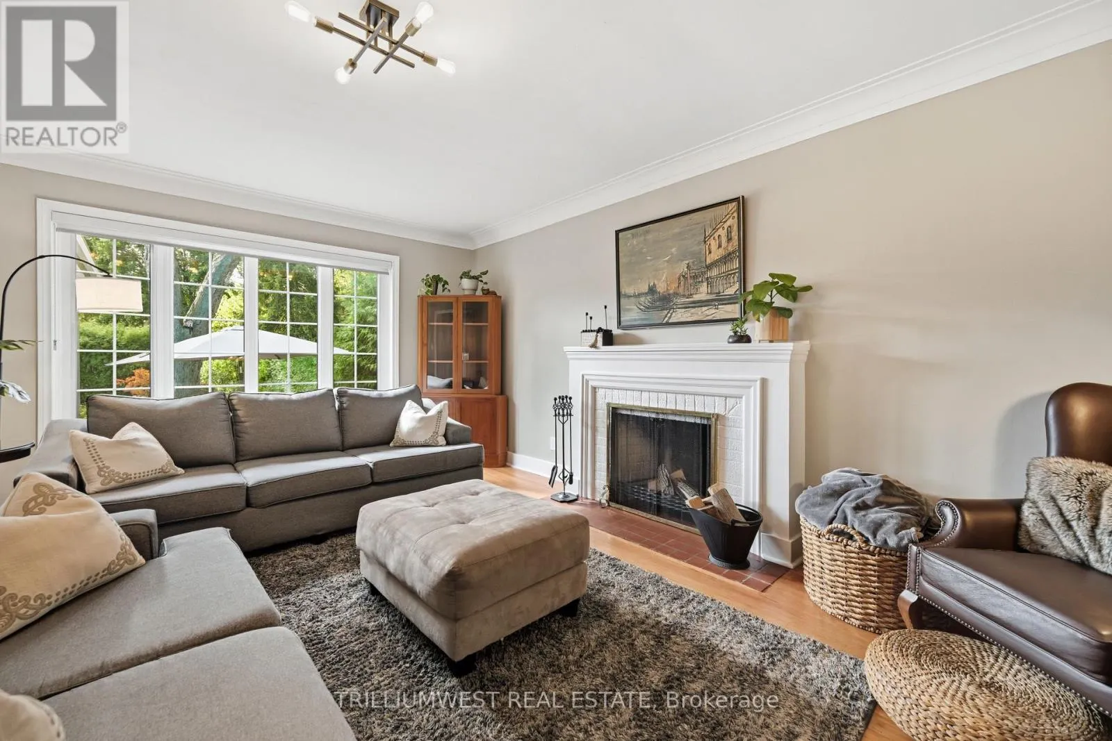 7 AVALON AVENUE