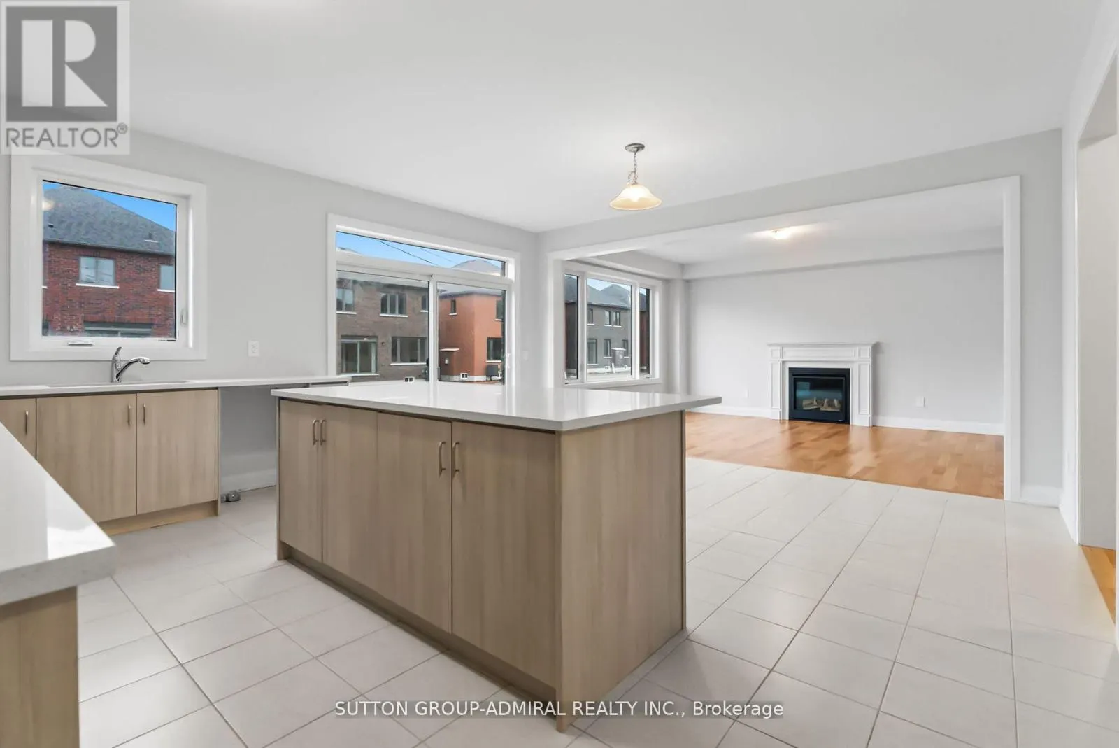 32 MCKAY AVENUE