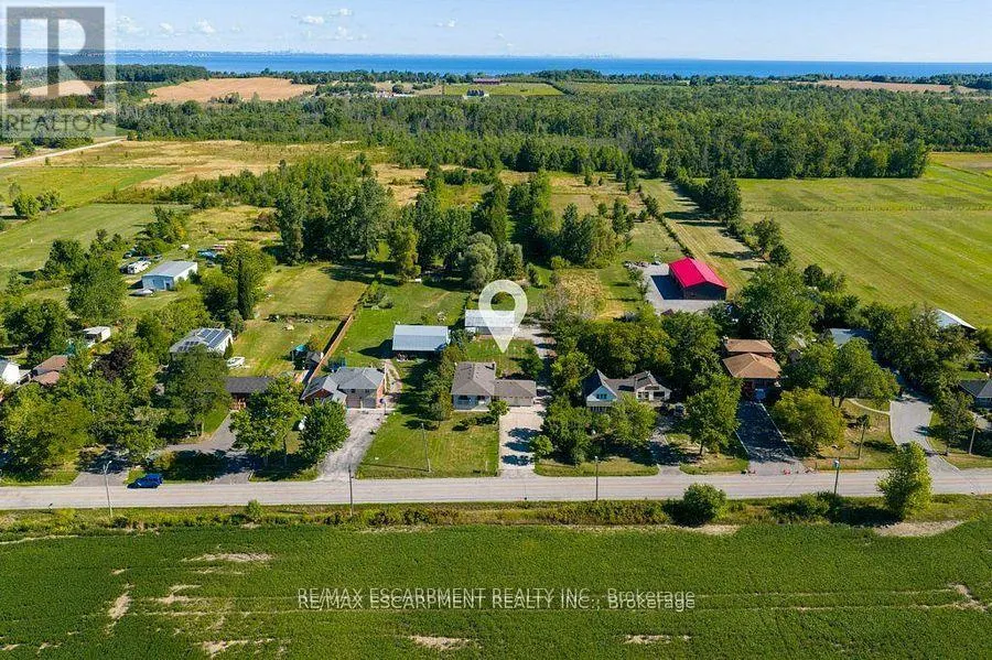 595 GREEN MOUNTAIN ROAD E