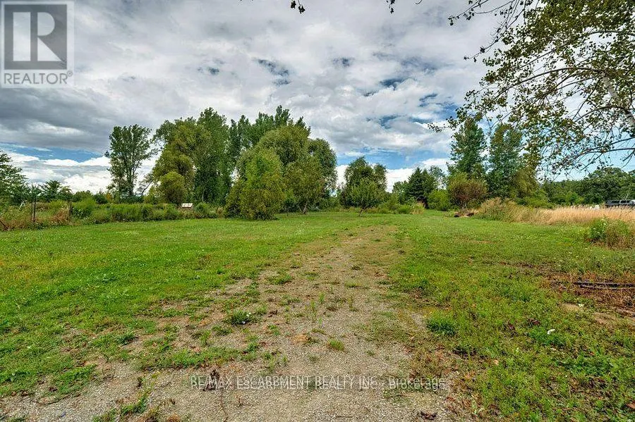 595 GREEN MOUNTAIN ROAD E