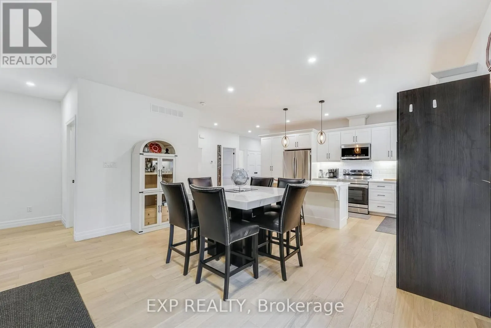1105 MARIETTA STREET