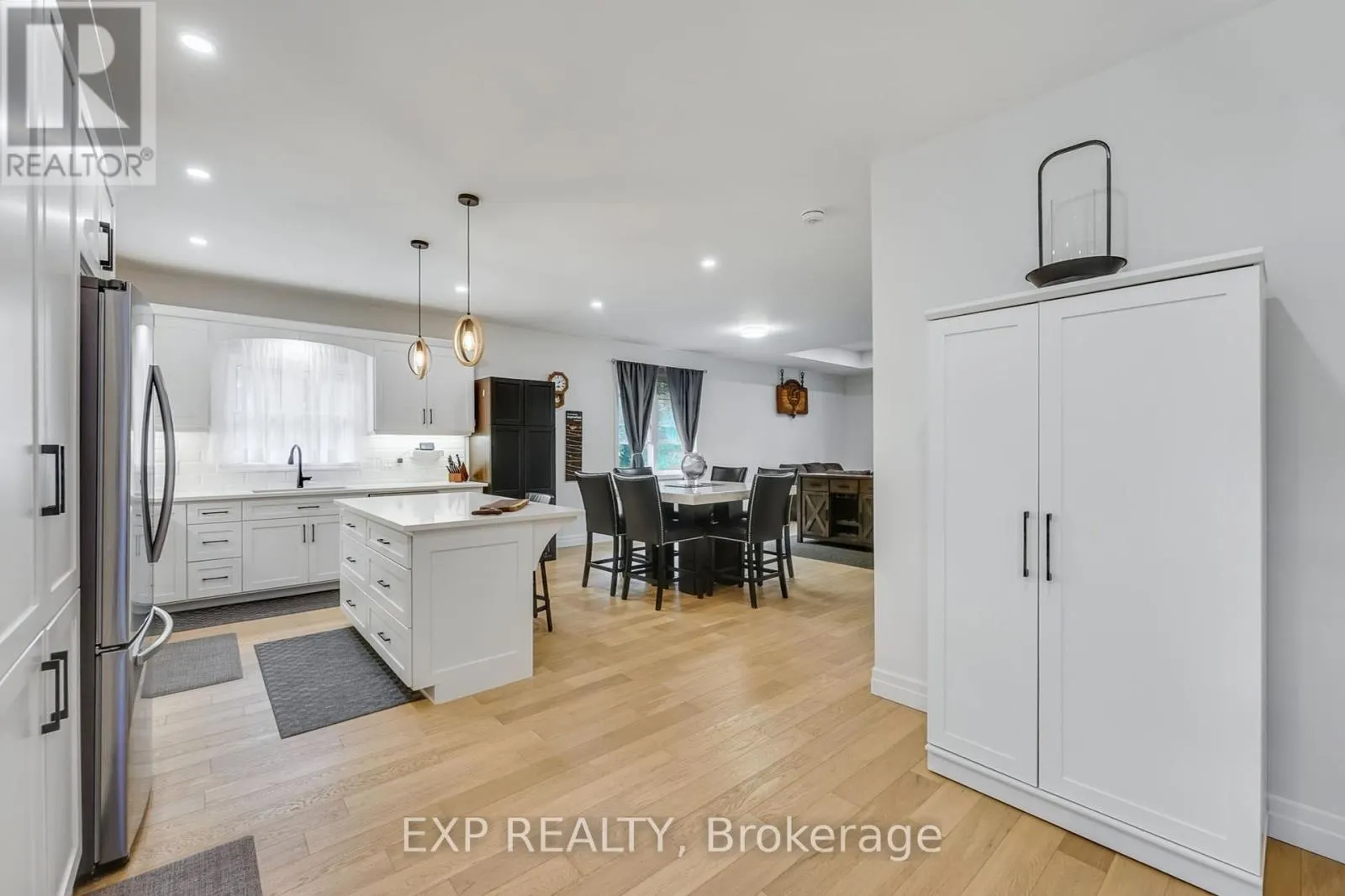 1105 MARIETTA STREET