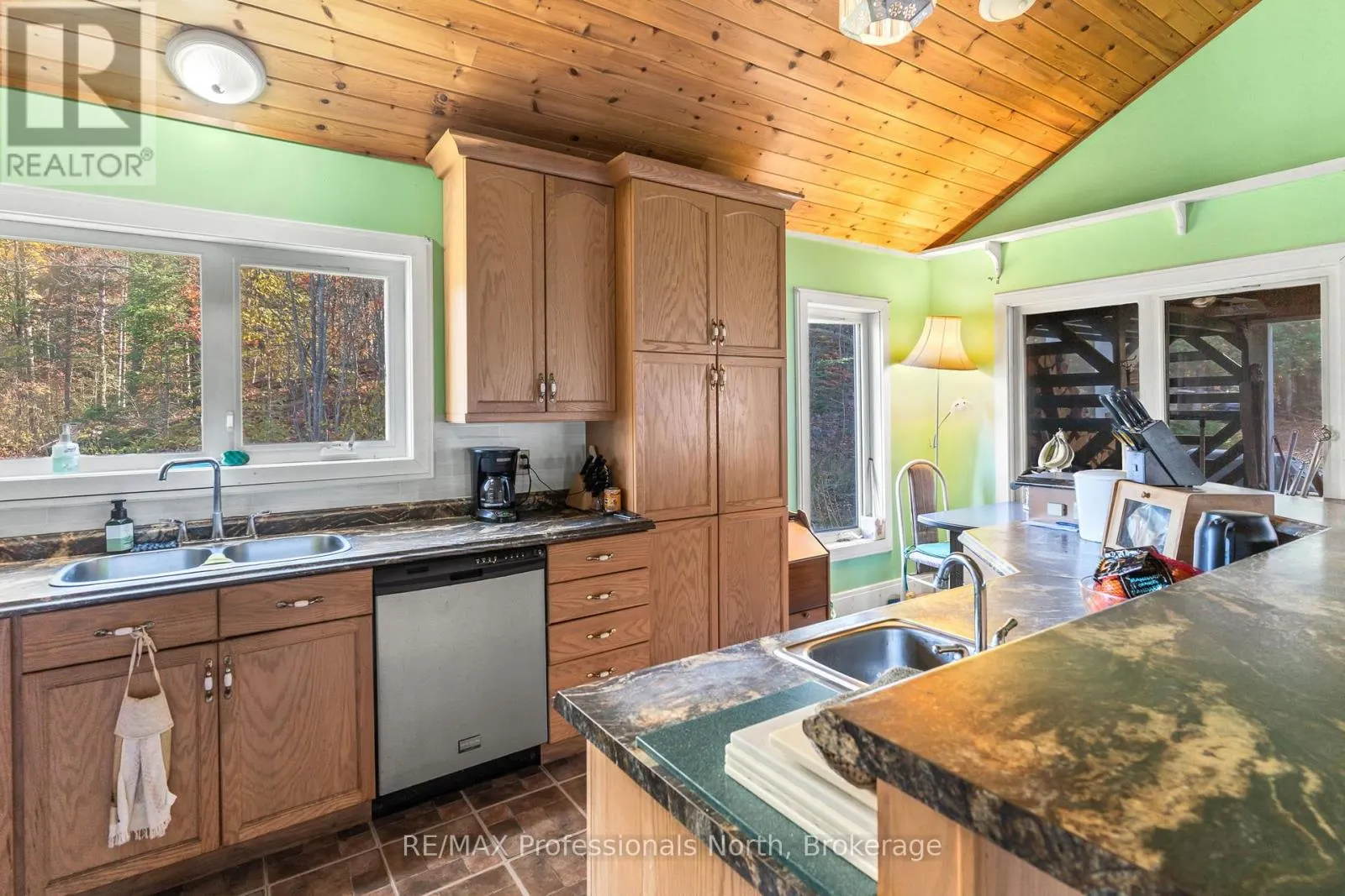 2179 SOUTH LAKE ROAD