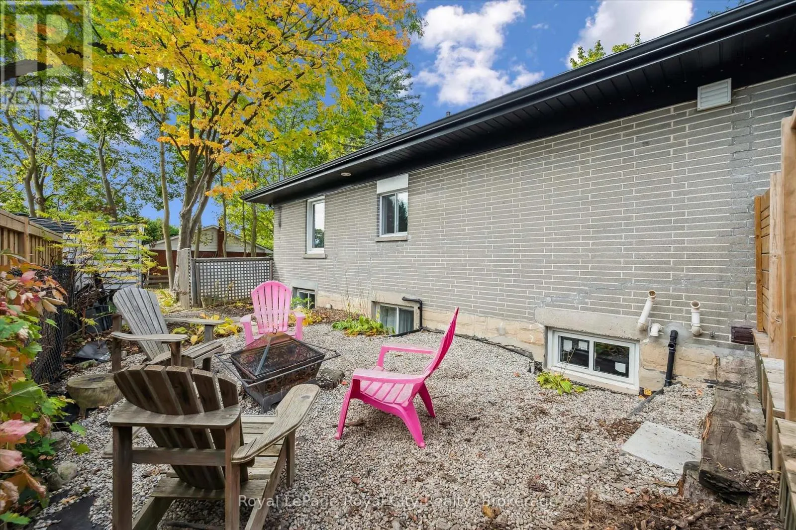 20 HIGHVIEW PLACE