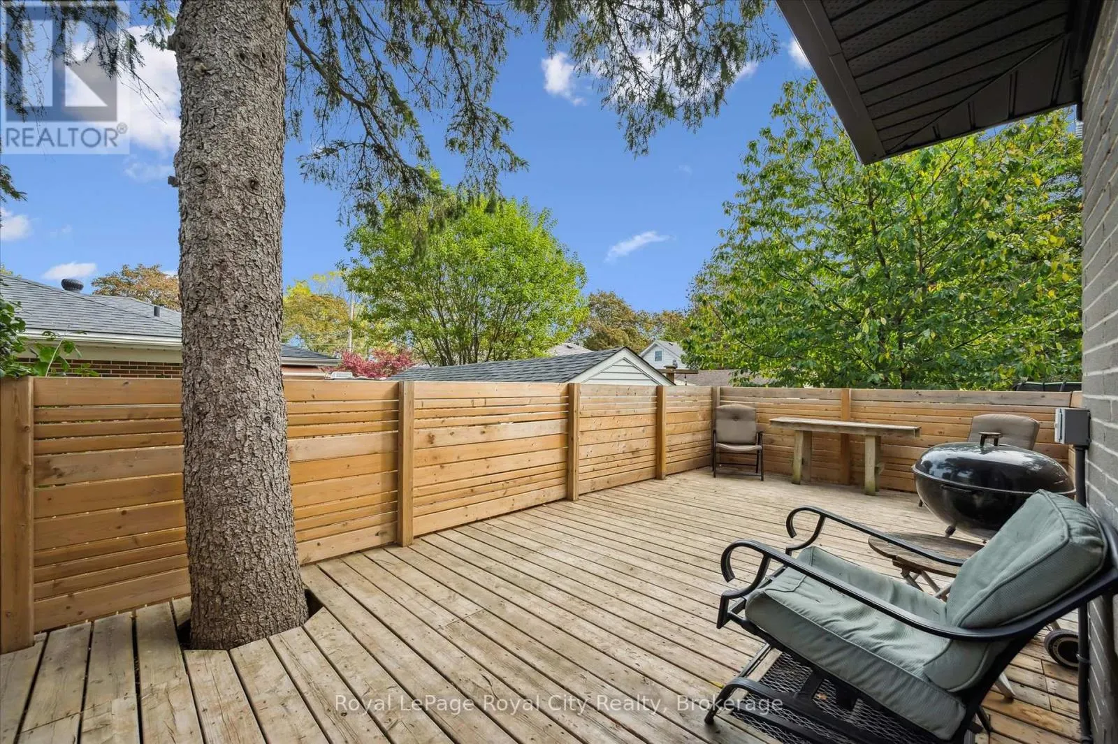 20 HIGHVIEW PLACE