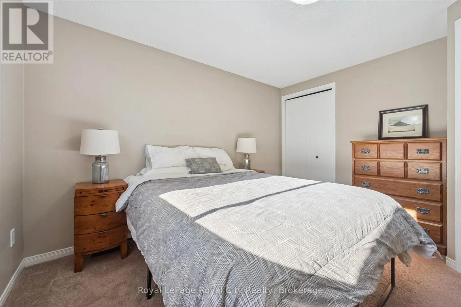 74 TROY CRESCENT