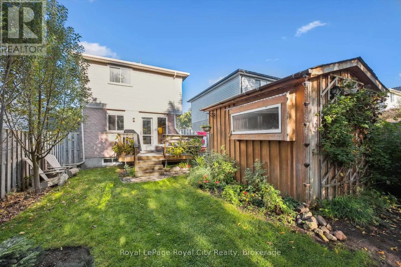 74 TROY CRESCENT