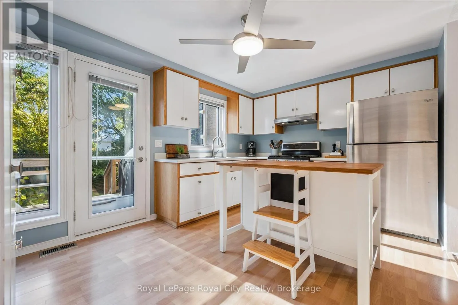 74 TROY CRESCENT