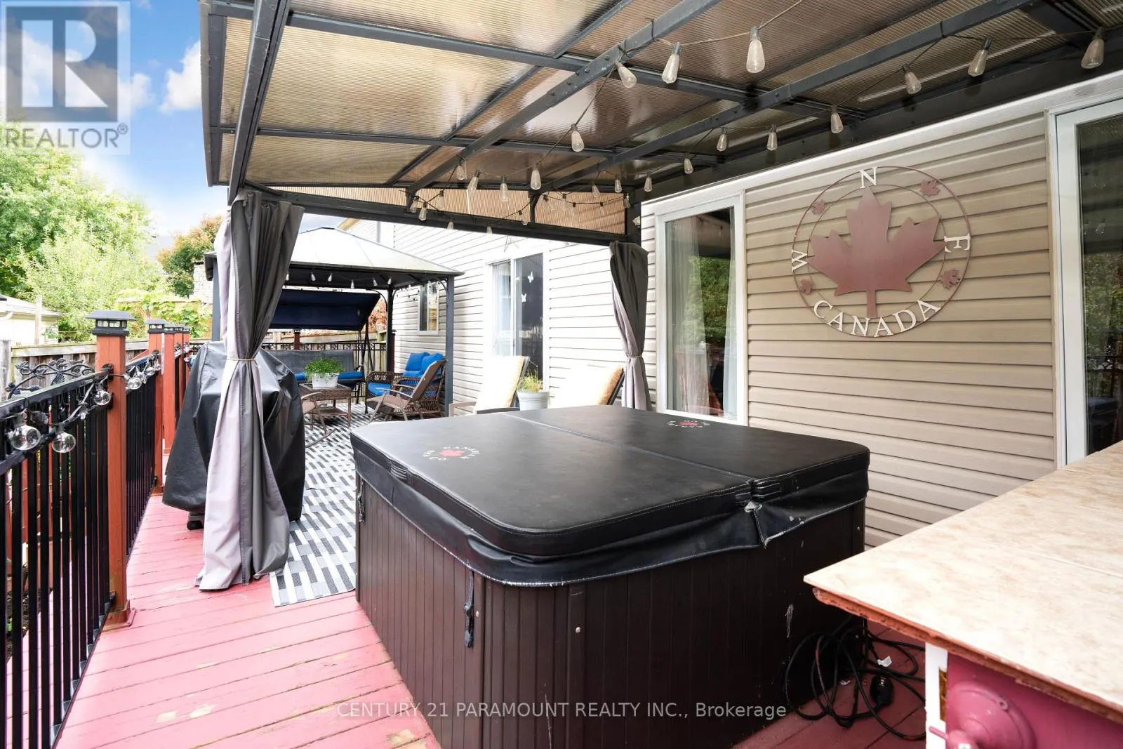 109 HAMPSON CRESCENT