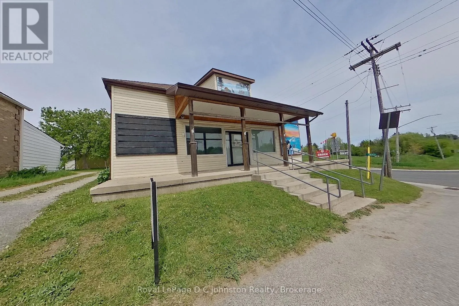 3643 HWY 21