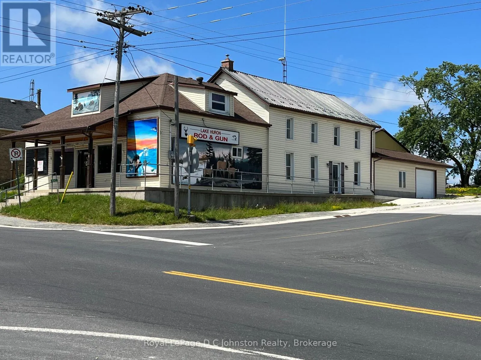 3643 HWY 21