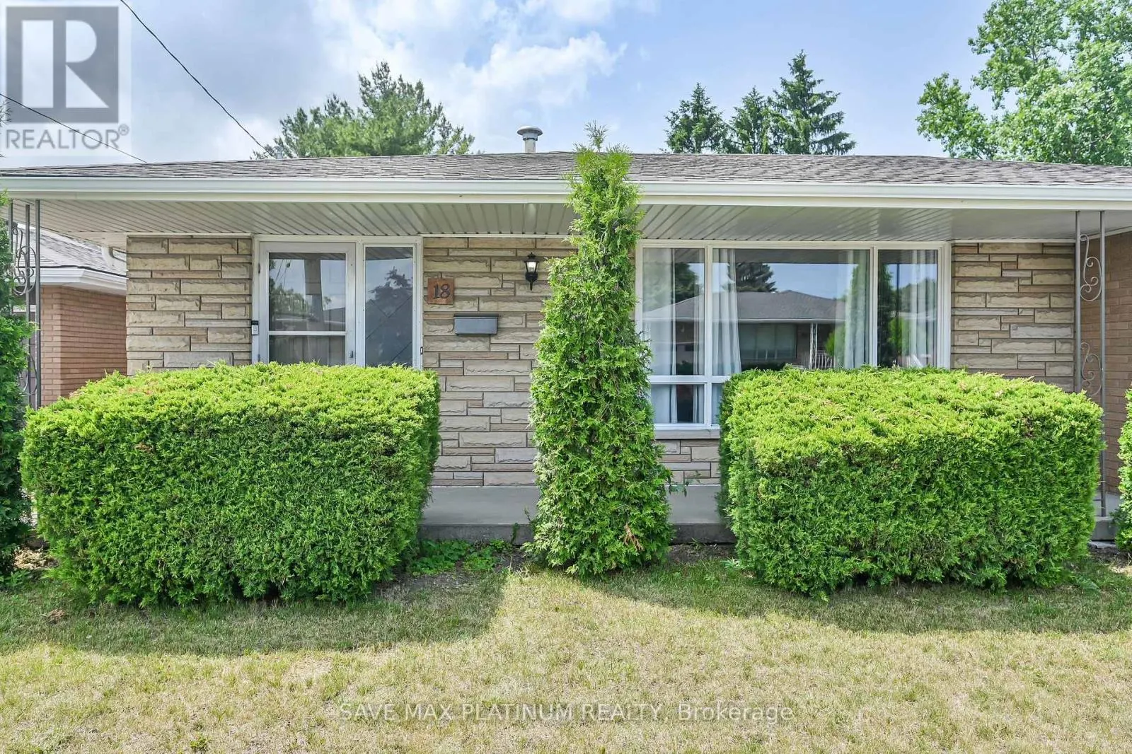 18 GARDENIA COURT