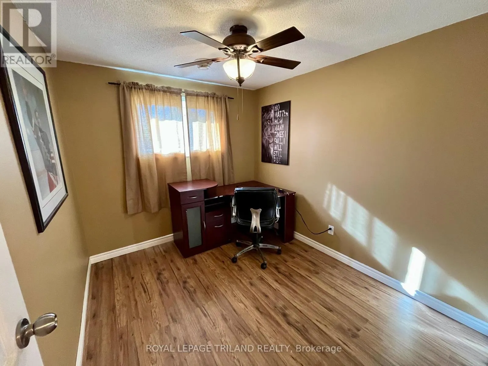 9 - 577 THIRD STREET, #9