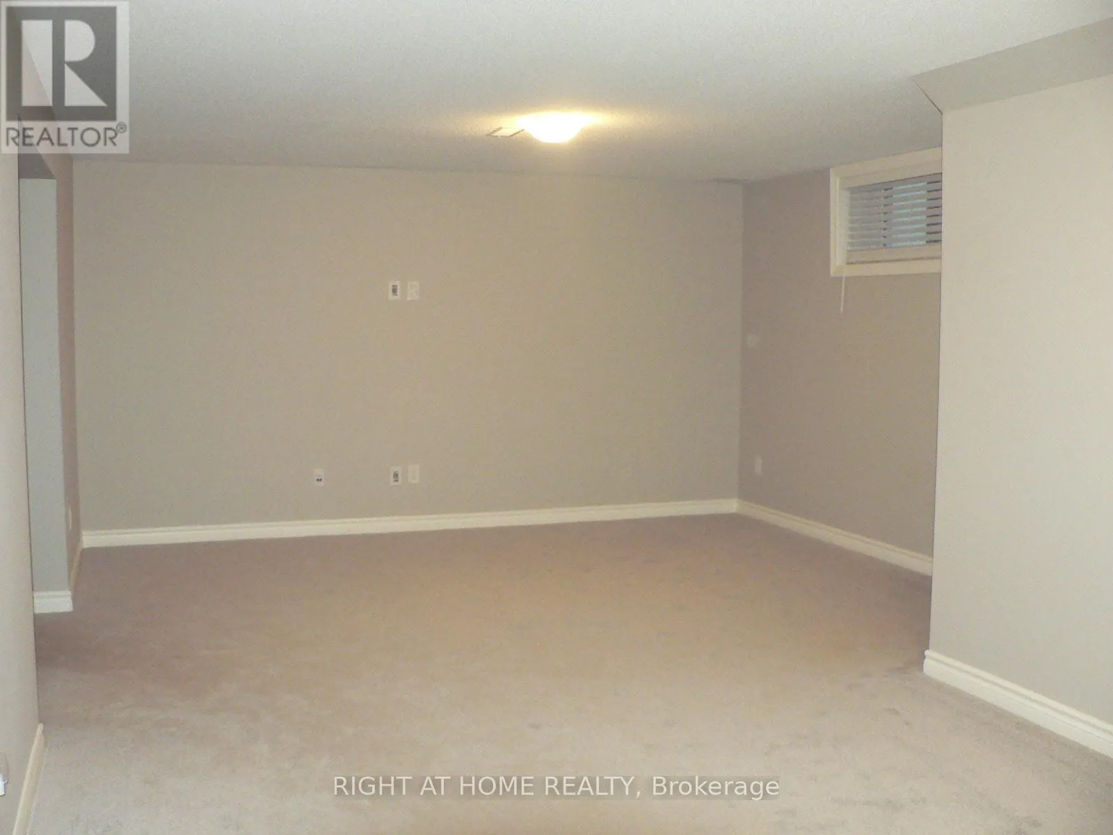 110 HICKSTEAD WAY