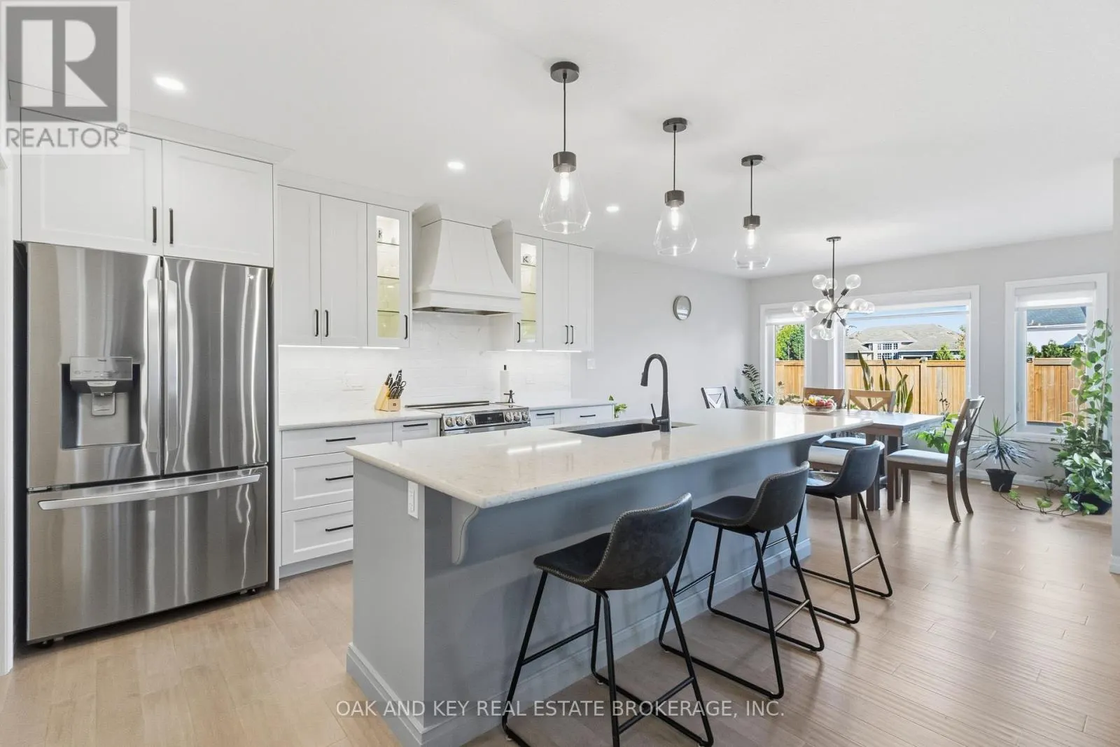 30 HARLEQUIN COURT