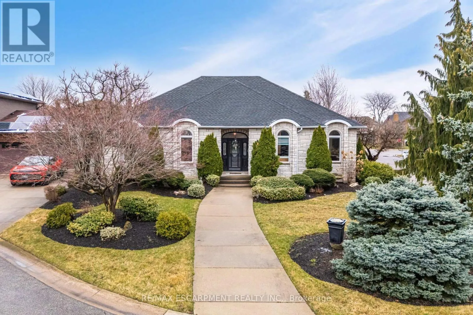 31 INGRID COURT