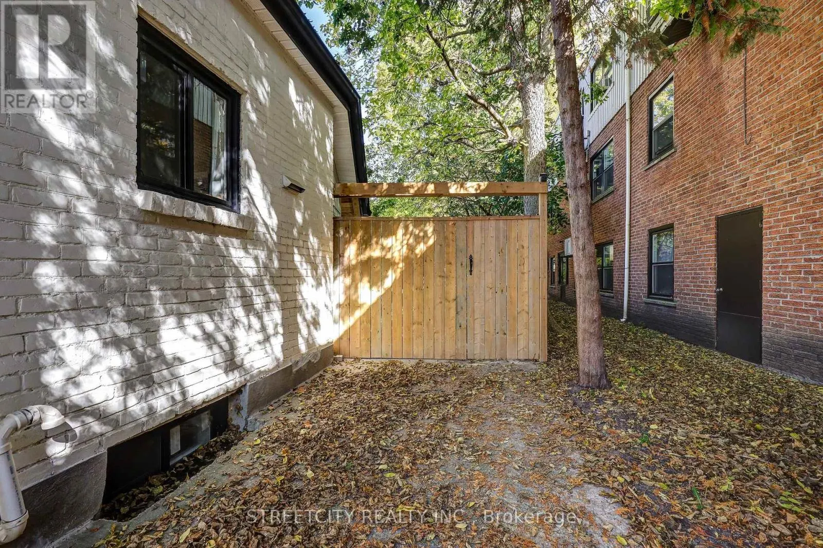 310 EGERTON STREET