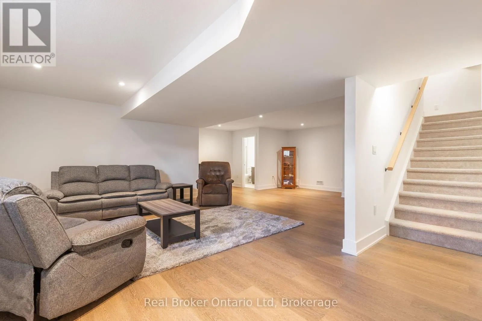 18 - 221 IRONWOOD WAY, #18