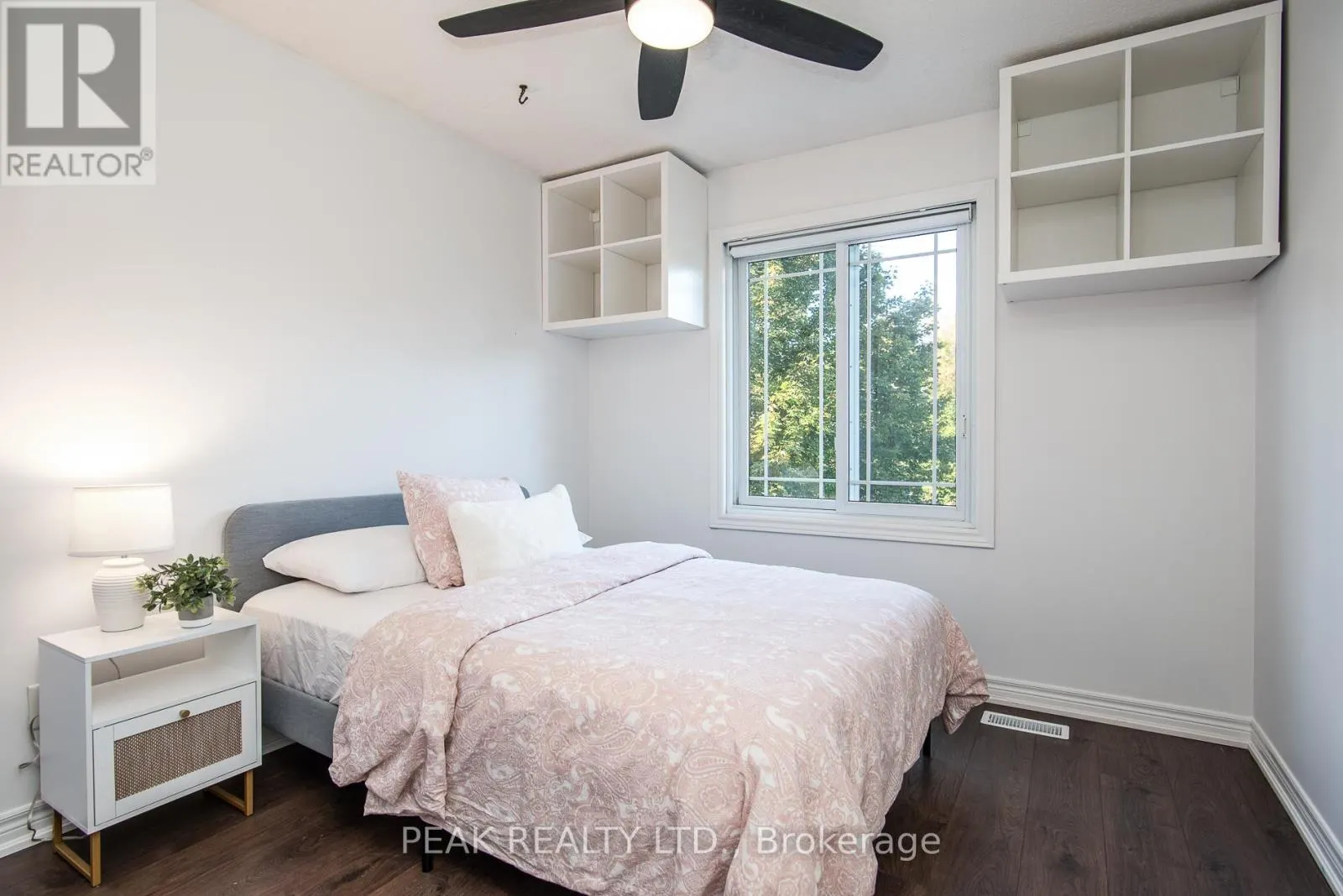 51 EBY CRESCENT