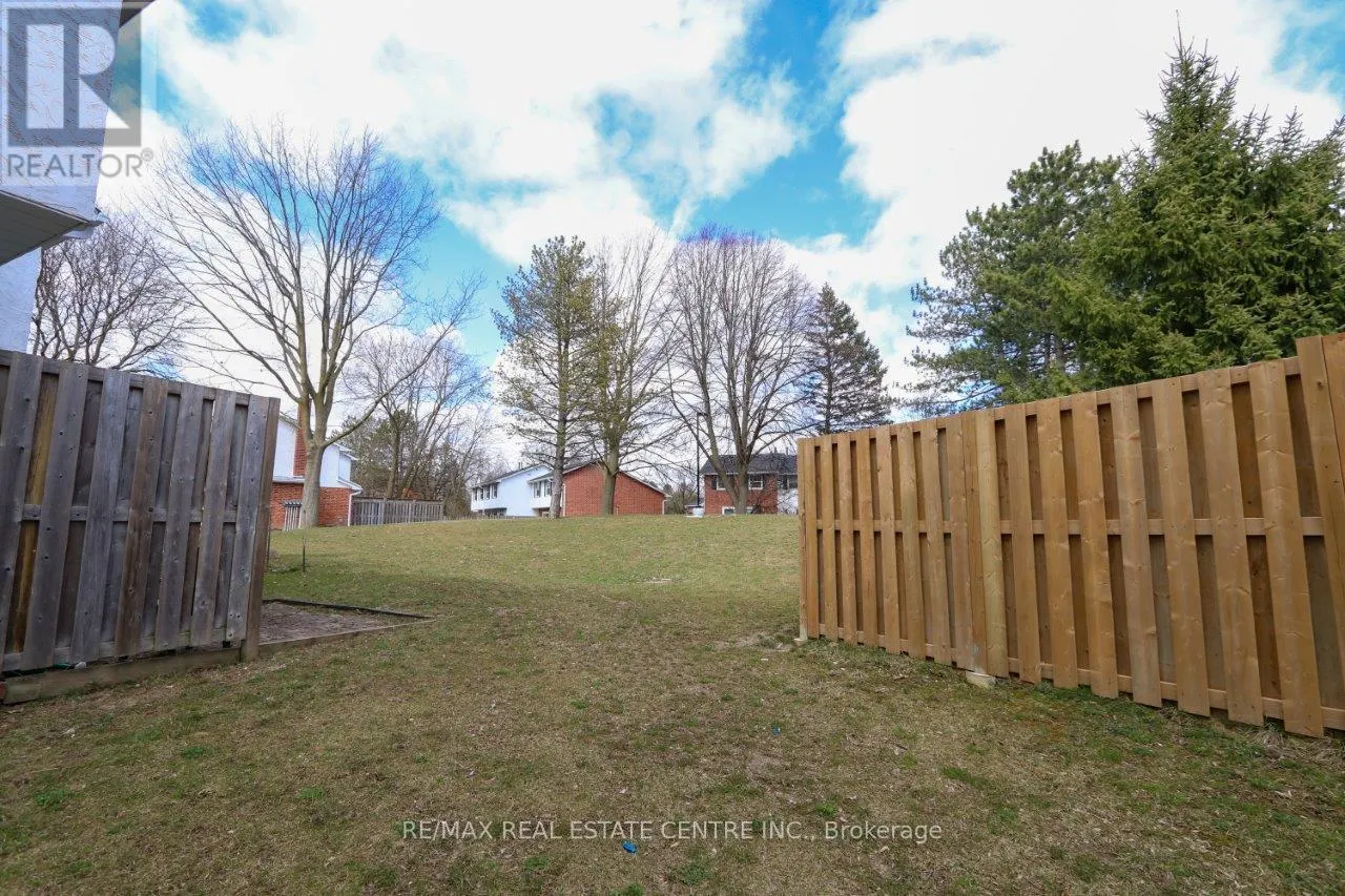 1 - 411 KEATS WAY, #1
