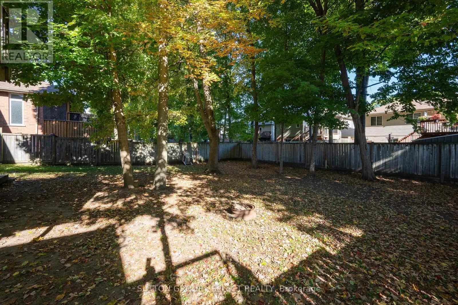 115 BRIDLE PATH