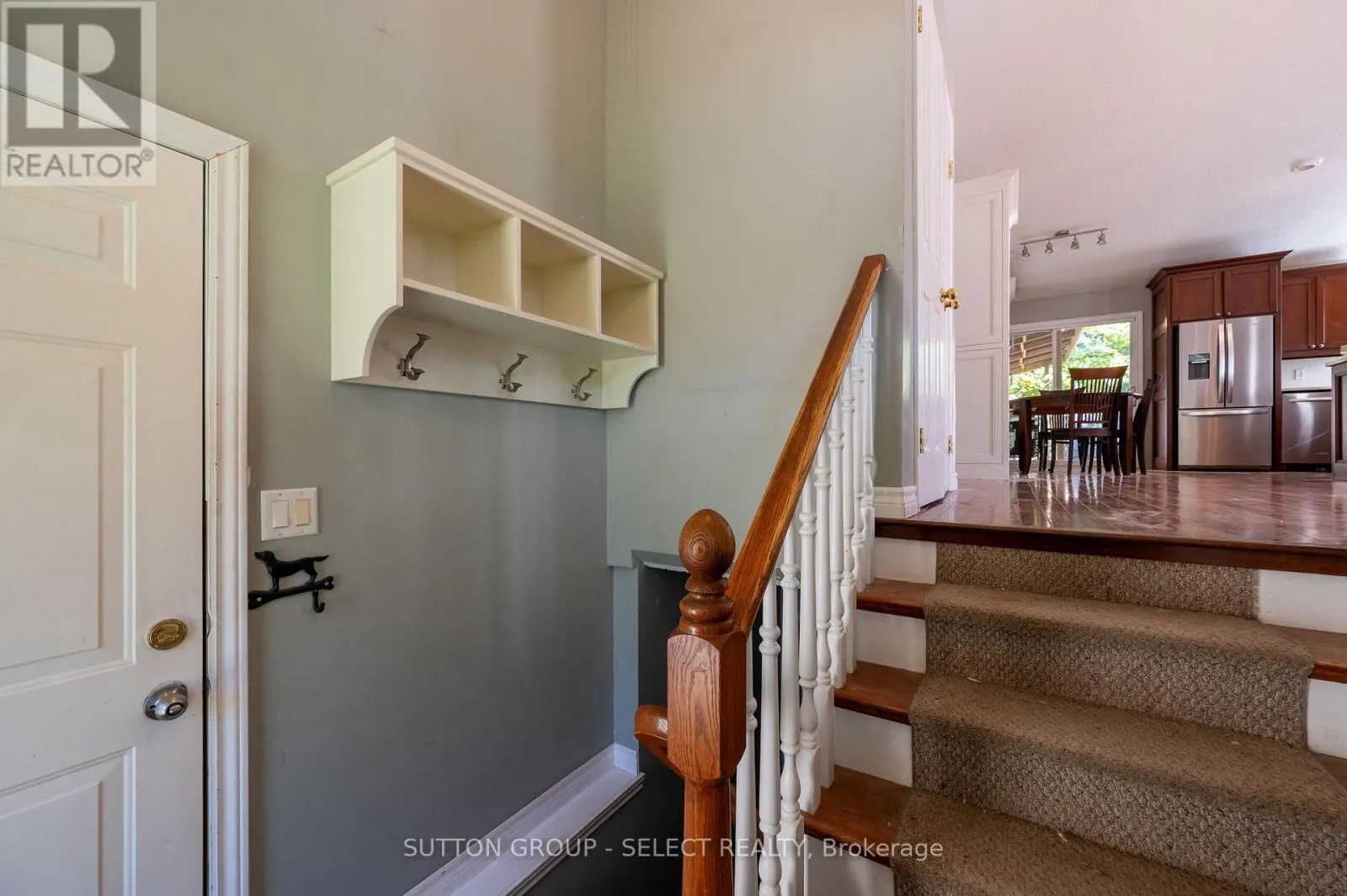 115 BRIDLE PATH