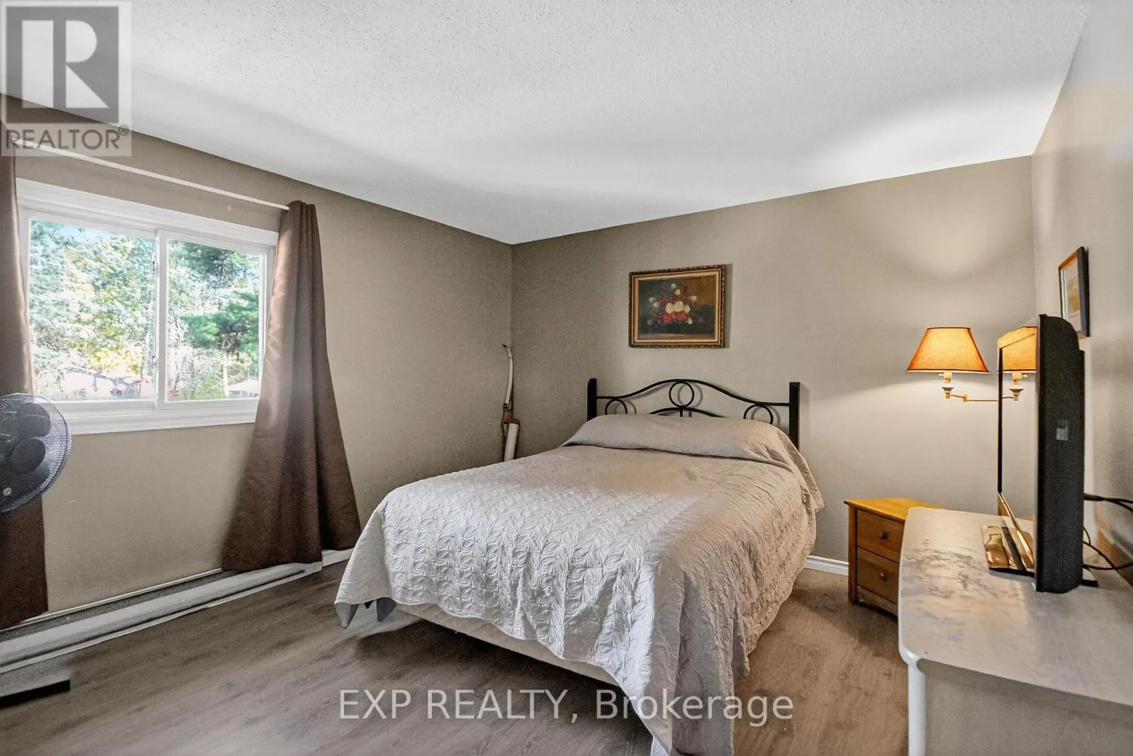 96 CONSTANCE LAKE ROAD