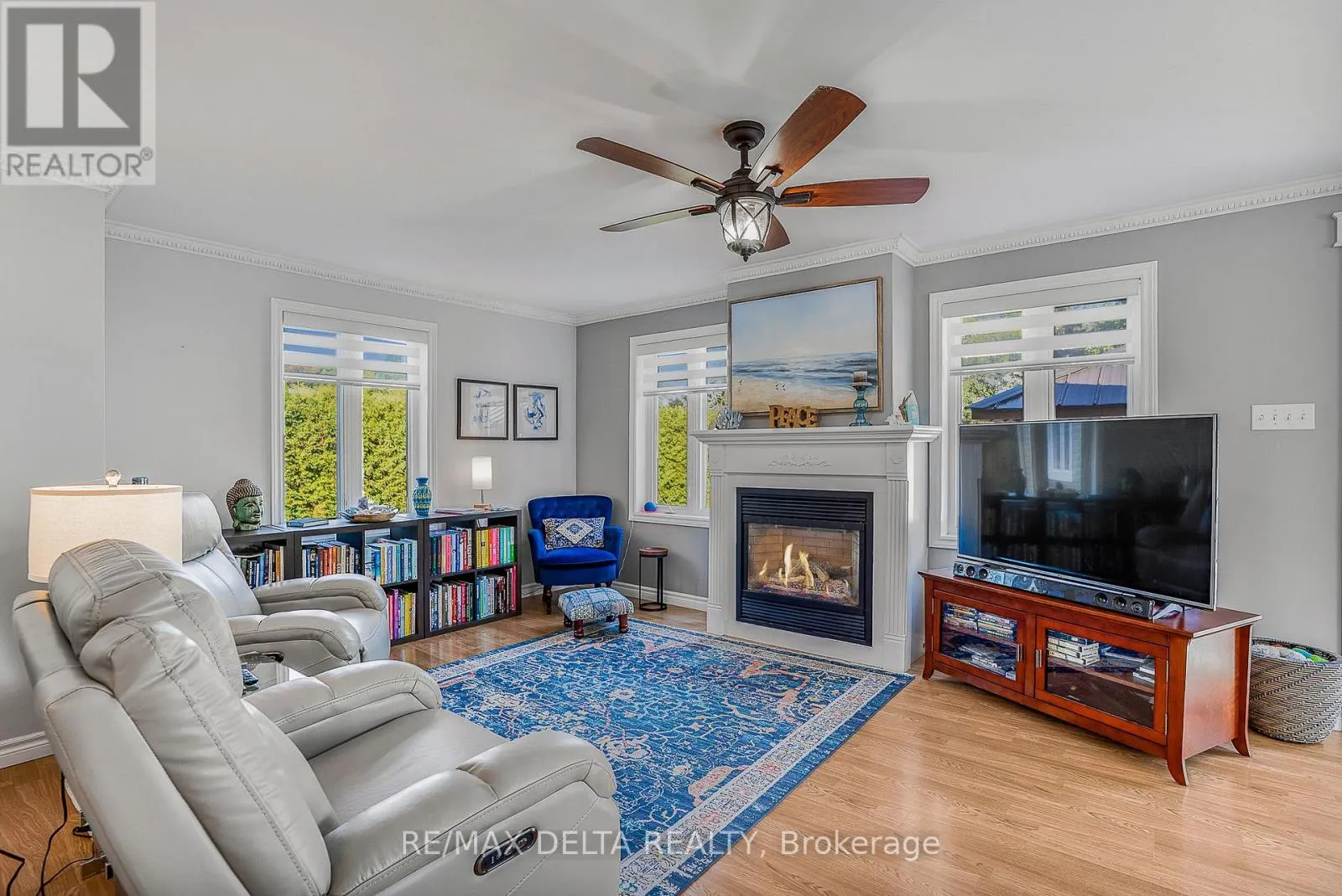 65 BERNARD CRESCENT