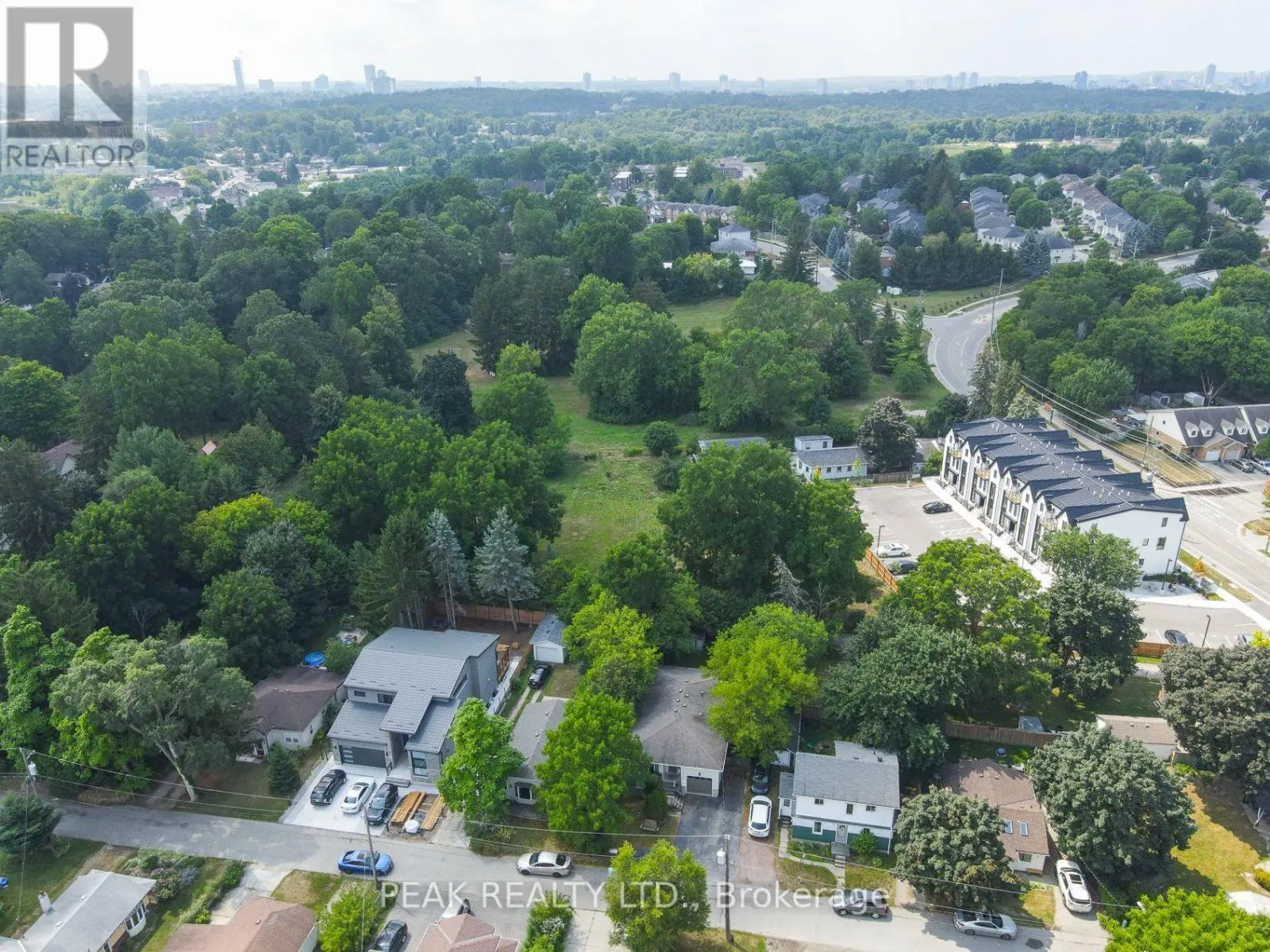 A & B - 9 MACVILLE AVENUE