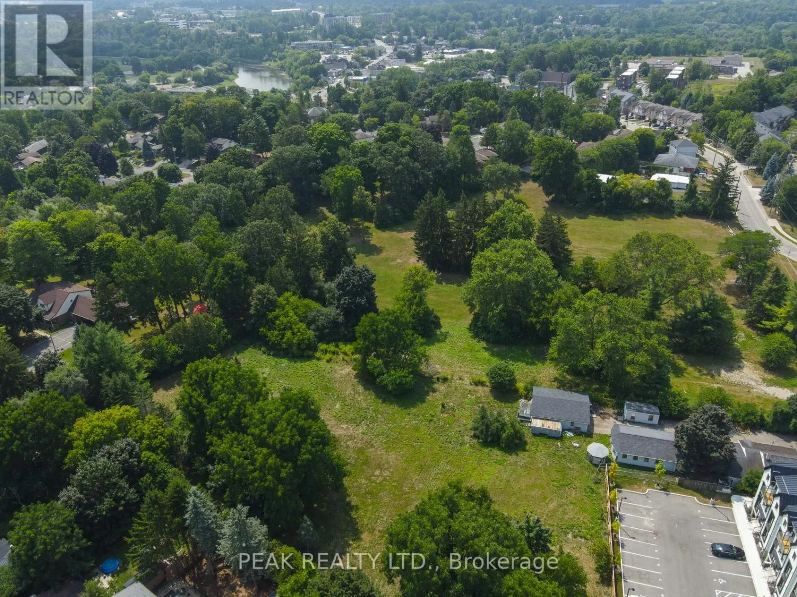 A & B - 9 MACVILLE AVENUE