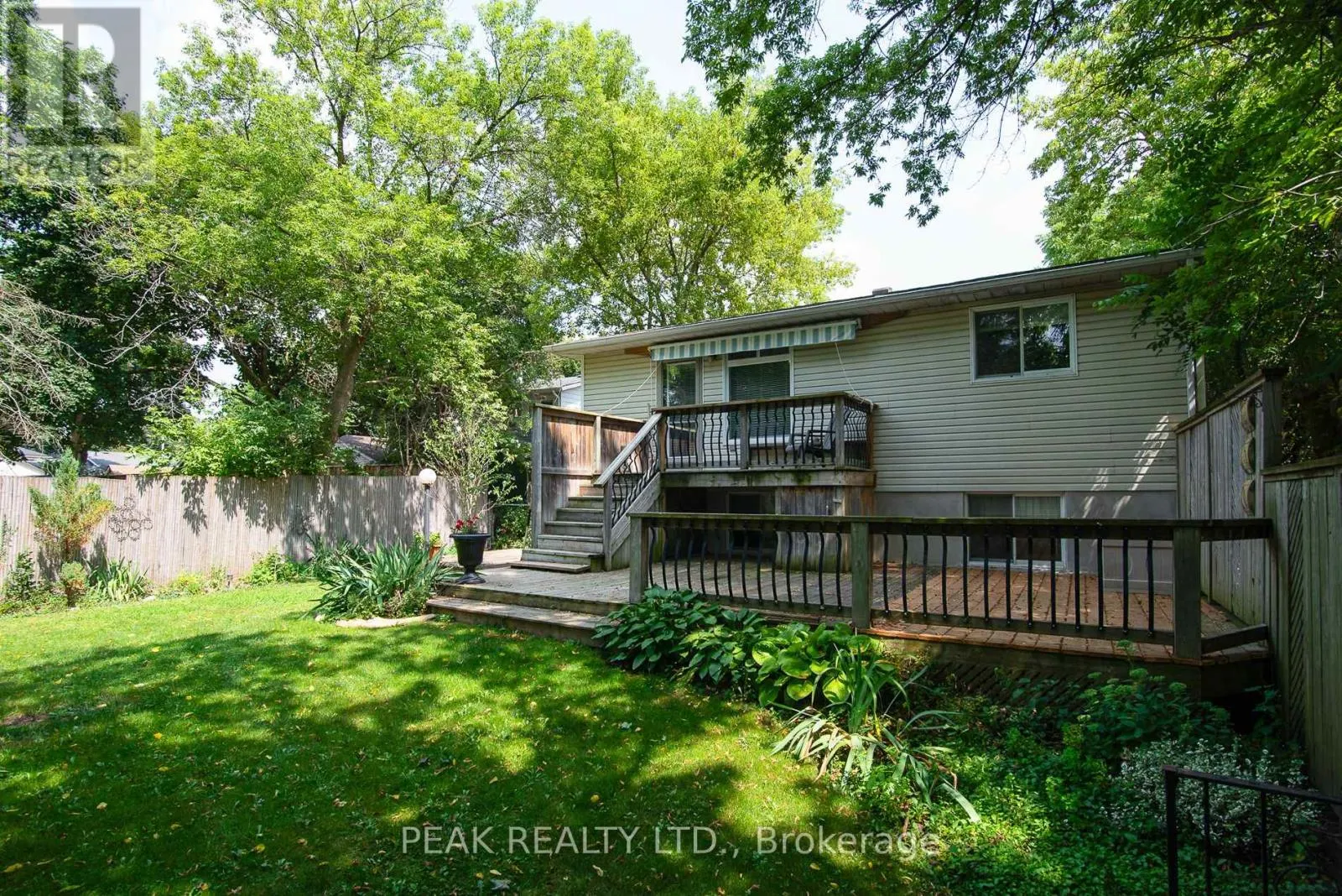 A & B - 9 MACVILLE AVENUE