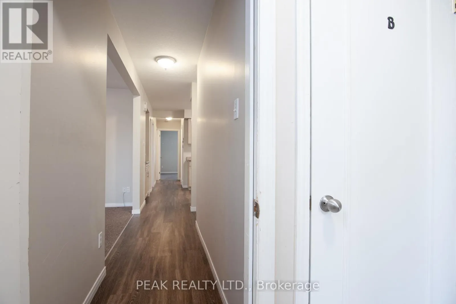 A & B - 9 MACVILLE AVENUE