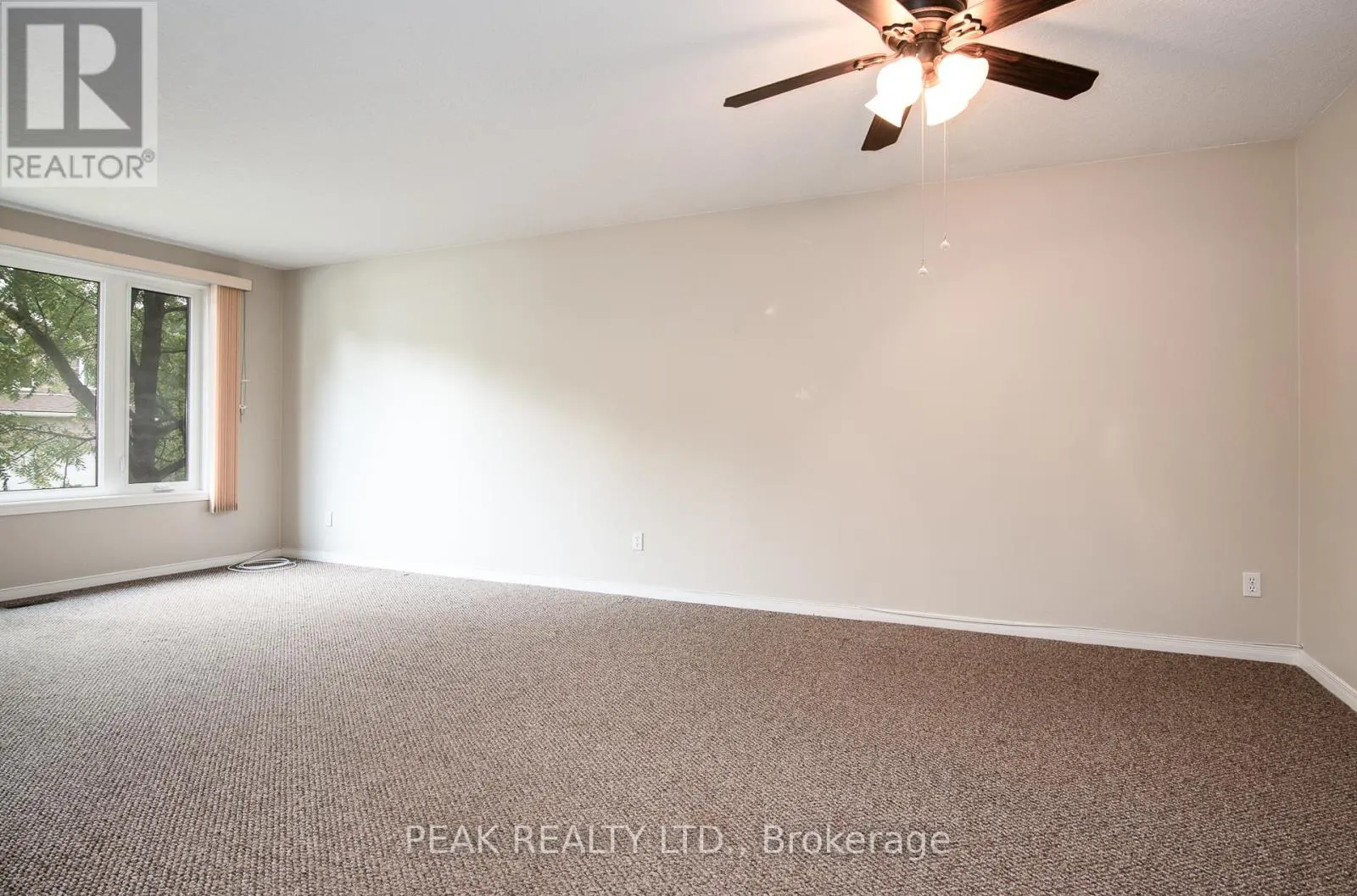 A & B - 9 MACVILLE AVENUE