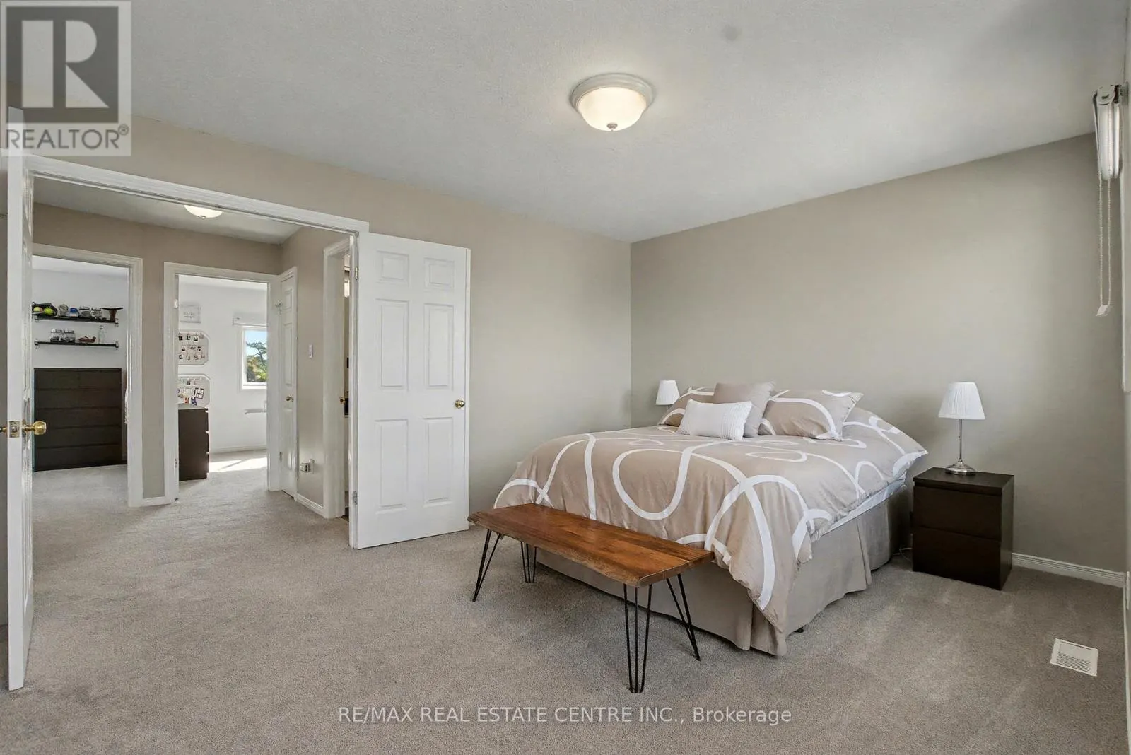 60 LENA CRESCENT