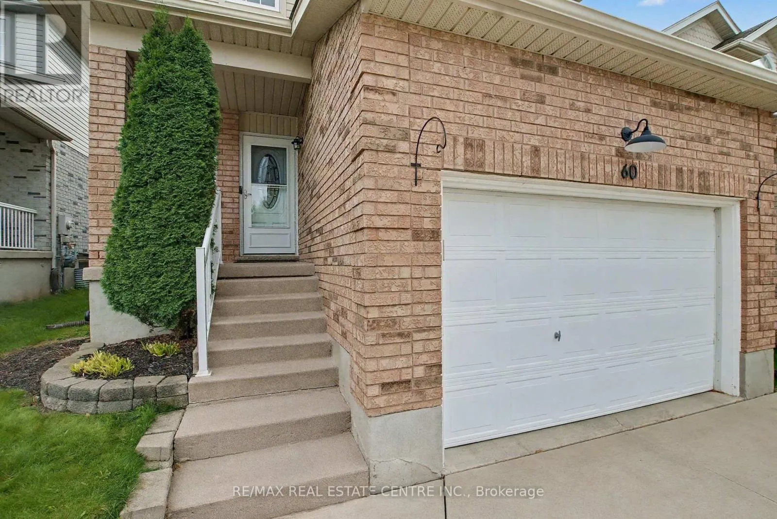 60 LENA CRESCENT