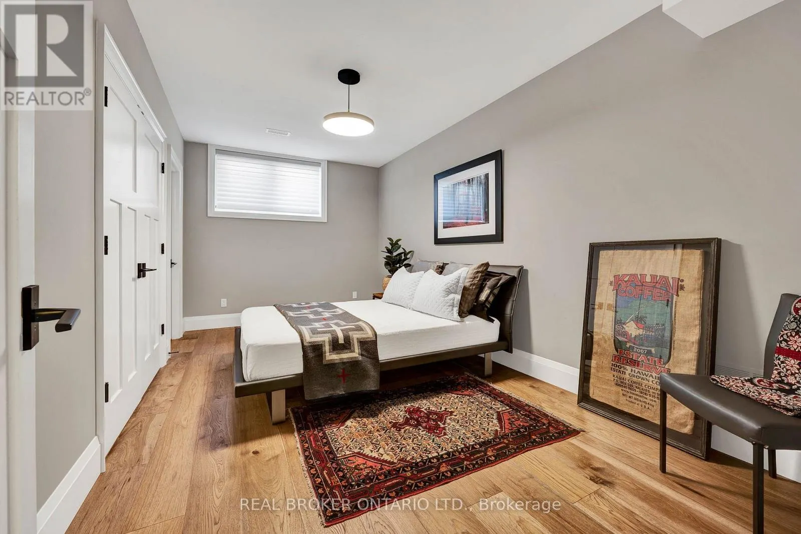 44 PIONEER RIDGE DRIVE