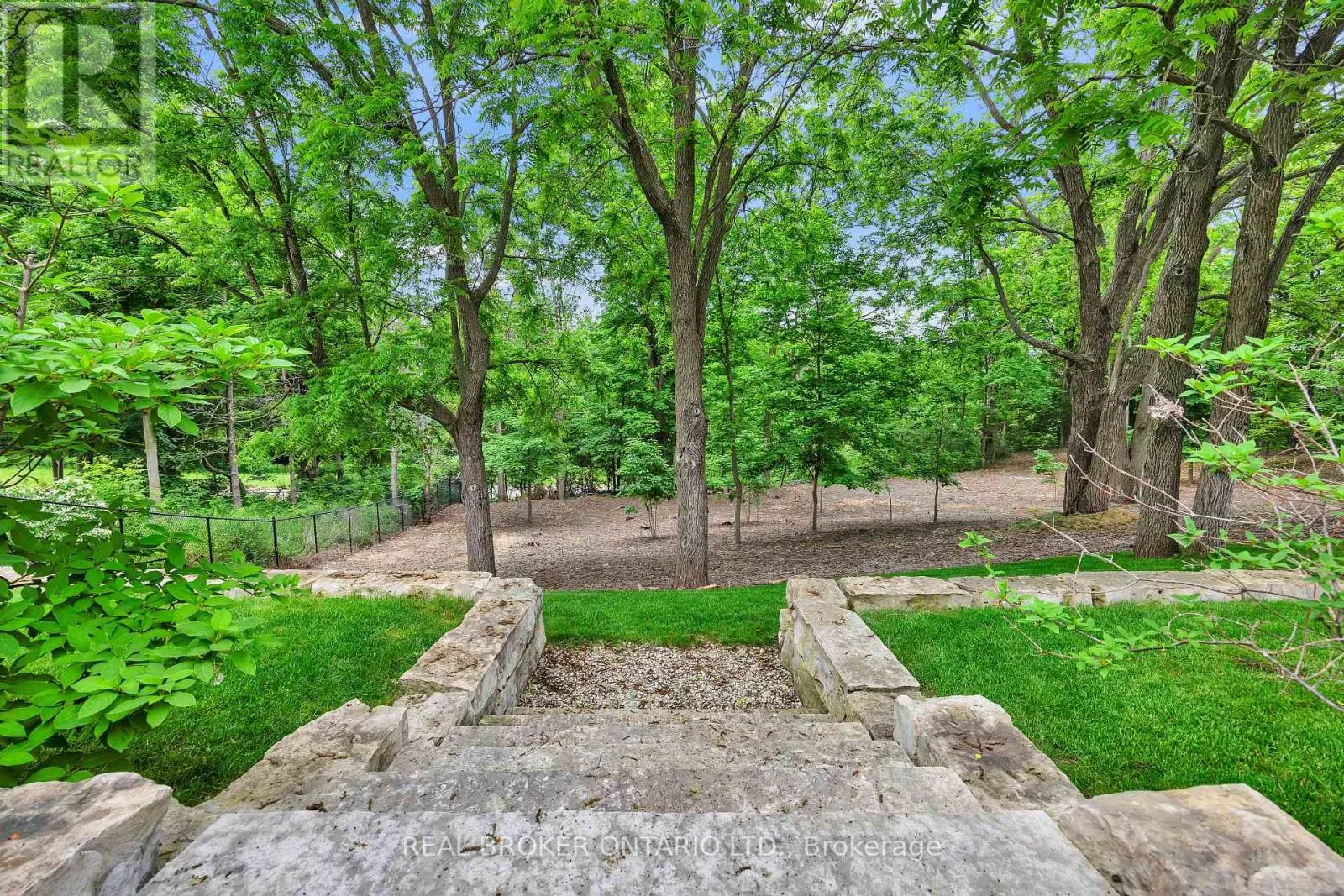 44 PIONEER RIDGE DRIVE