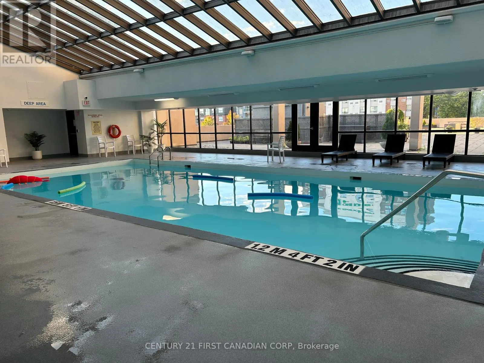 212 - 379 DUNDAS STREET, #212