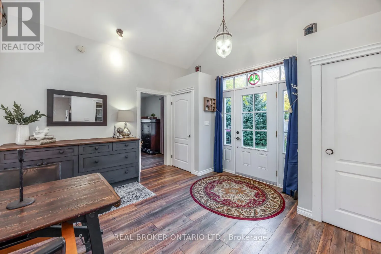 201 RICHARDSON ROAD