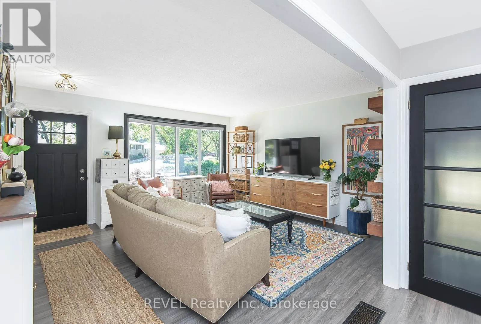 2 CHERIE ROAD
