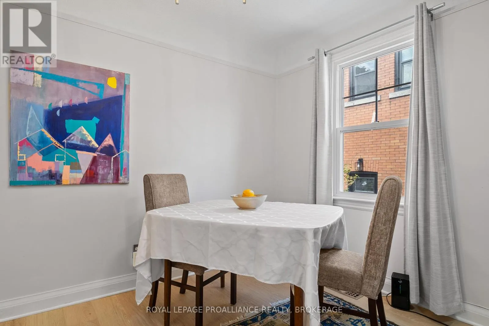 8 GRAHAM AVENUE